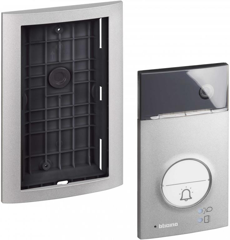 Носеща рамка за вграждане на входен панел LINEA 3000 Bticino