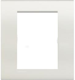 Рамка 3+3 мод. правоъгълна White LL Bticino