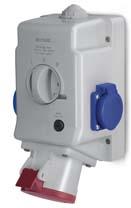 Промишлен комбиниран контакт с реверсивен ключ 3P+N+Е 32A + 2 х шуко IP54 I 0 II серия Optima Comb Scame