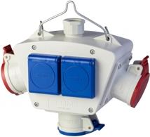 Индустриален адаптер с вход PG21 към 2P+Е /шуко/ 16A 2 броя и 3P+N+Е 16A - 3 броя  серия Adapto Scame