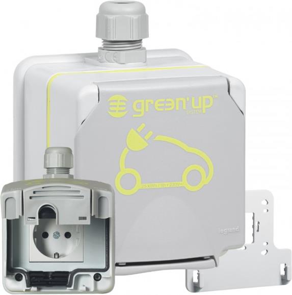 Контакт шуко 16A Green'up Access IP66 IK08 за зареждане на електрически и хибридни автомобили до 3,7kW Legrand