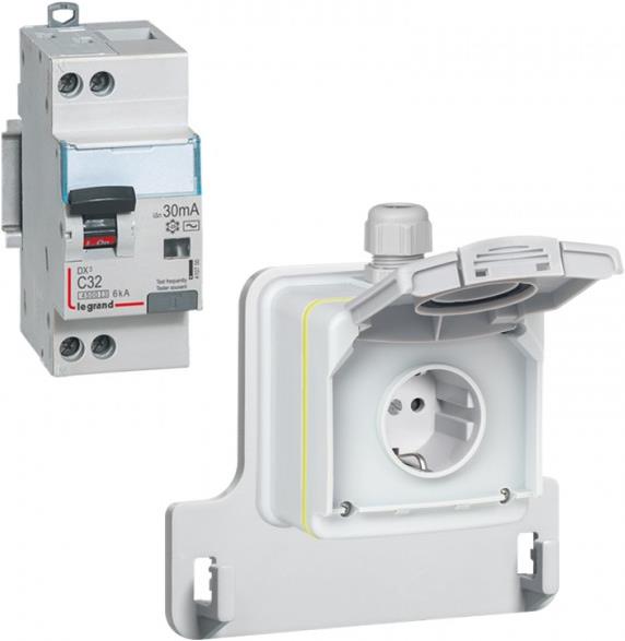 Контакт шуко 16A с ДТЗ Green'up Access IP66 IK08 за зареждане на електрически и хибридни автомобили до 3,7kW Legrand