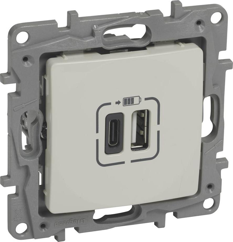 Розетка 2хUSB за зареждане тип A+C 3A 15W цвят Крем Niloe Legrand