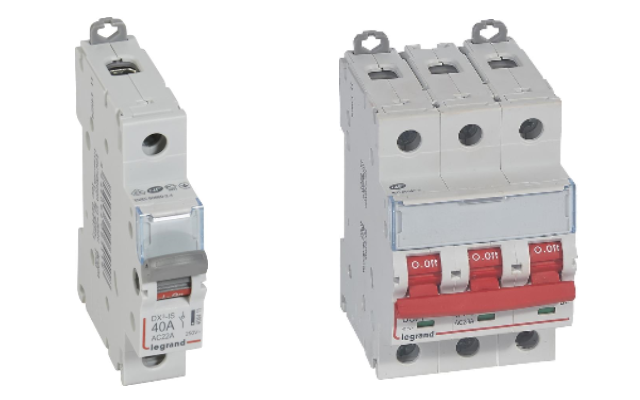 Товарови прекъсвачи (шалтери) DX3 Legrand