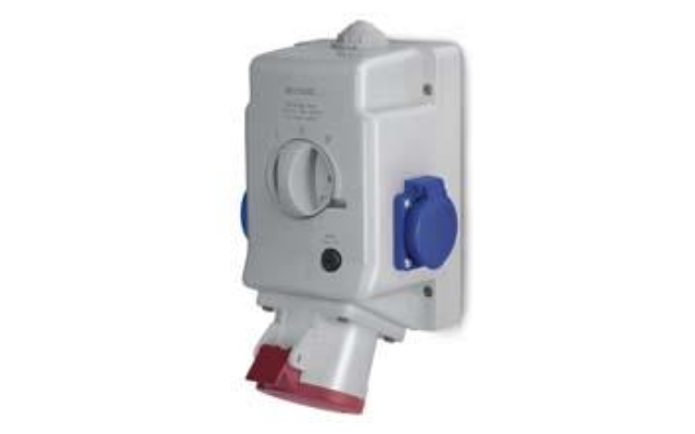 Реверсивни комбинирани конт Optima COMBI IP54