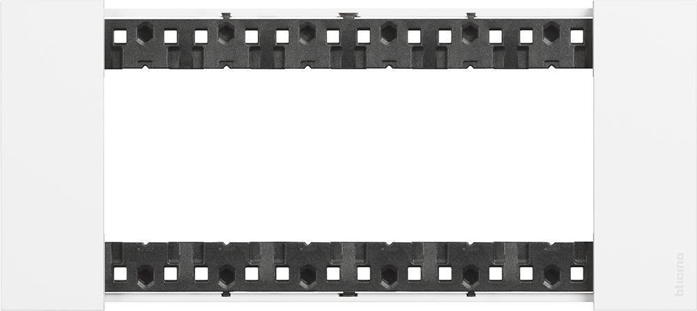 Рамка 6 мод. цвят Бял (White) Living Now Bticino