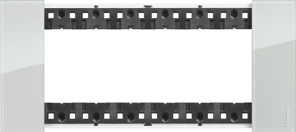 Рамка 6 мод. цвят Небе (Sky) Living Now Bticino