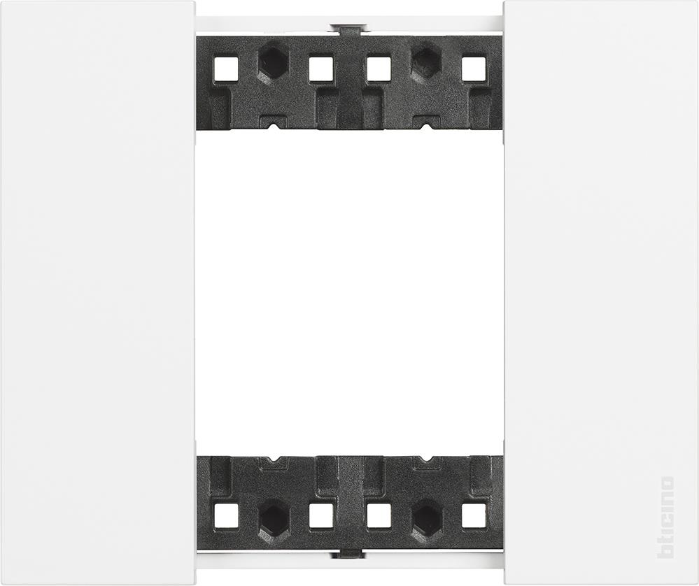 Рамка 2 мод. цвят Бял (White) Living Now Bticino