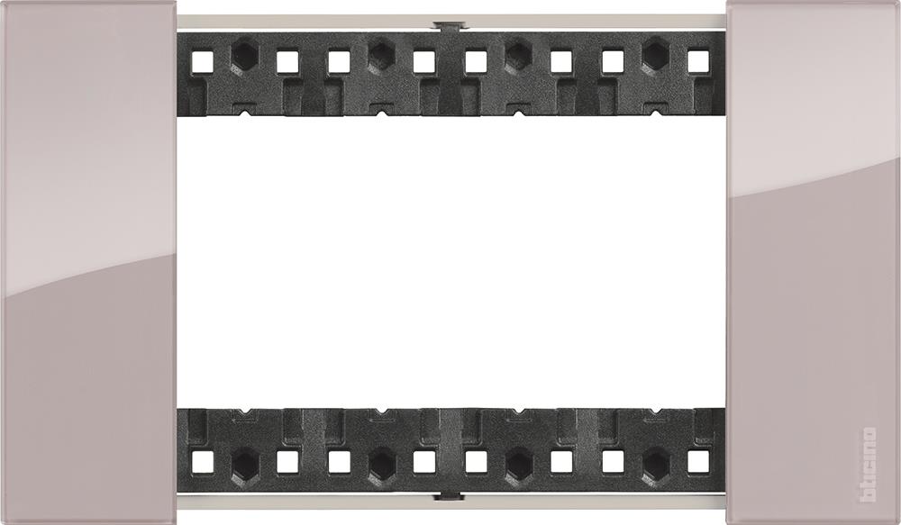 Рамка 4 мод. цвят Аура (Aura) Living Now Bticino