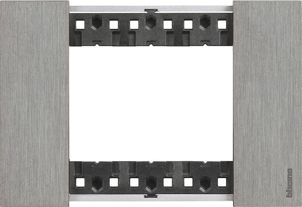 Рамка 3 мод. метална цвят Стомана (Steel) Living Now Bticino