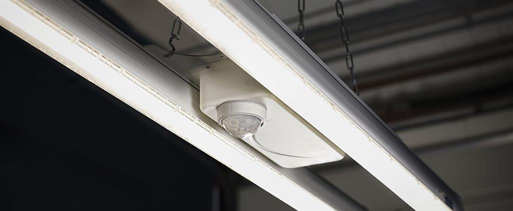 Датчик за присъствие PIR, за вграждане в таван, 360°, обхват D40m @ h=15m, IP40, DALI, EBDHS-DD, CP Electronics