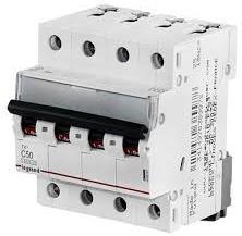 Автоматичен прекъсвач TX3 4P 50A крива С 6kA Legrand