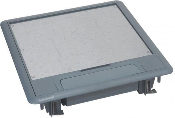 Подова кутия 16 модула с капак сив за мокет плитка 50мм страничен монтаж на механизми Legrand