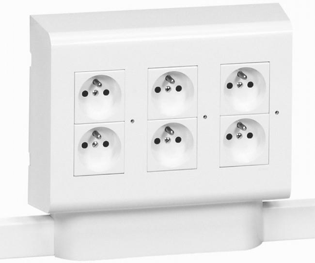 Кутия за открит монтаж 3x4M за кабелен канал DLP Legrand