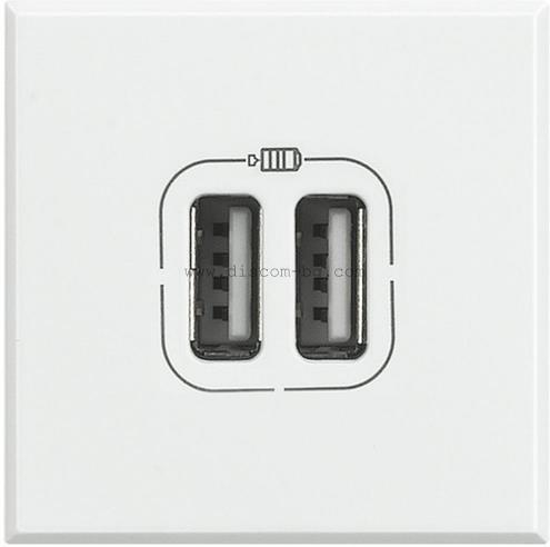 Розетка 2xUSB за зареждане тип A 3A 15W 2 мод. цвят Бял Axolute Bticino