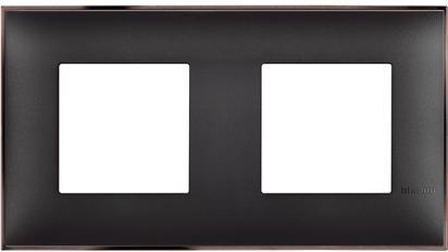 Рамка 2+2 мод. цвят Черен с никел (Black nickel) Classia Bticino /блистер/