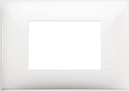 Рамка 3 мод. цвят Бял (White) Classia Bticino /блистер/