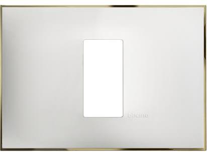 Рамка 1 мод. за монтаж върху конзола 3 мод. цвят Бял със злато (White gold) Classia Bticino /блистер/