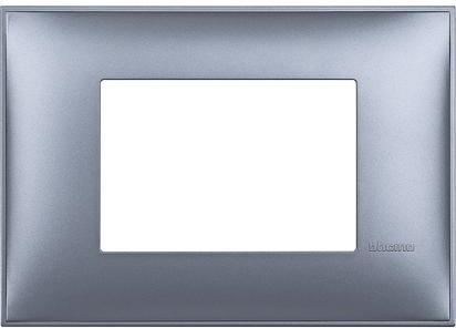 Рамка 3 мод. цвят Син металик (Blue metal) Classia Bticino /блистер/