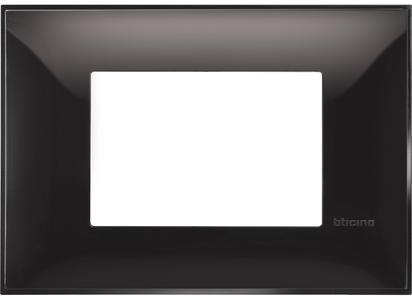 Рамка 3 мод. цвят Черен гланц (Black) Classia Bticino /блистер/
