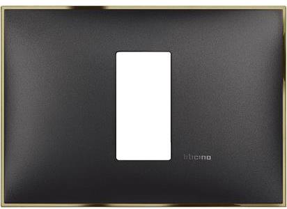 Рамка 1 мод. за монтаж върху конзола 3 мод. цвят Черен със злато (Black gold) Classia Bticino /блистер/