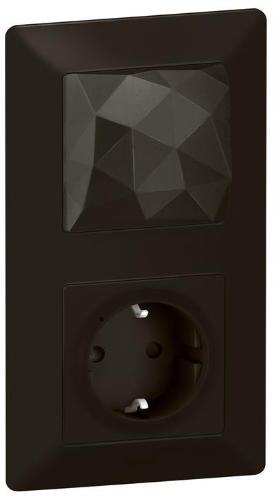 Стартов пакет Smart Valena Life Черен (Свързан контакт с Gateway + Master ключ безжичен) с рамки Legrand с Netatmo