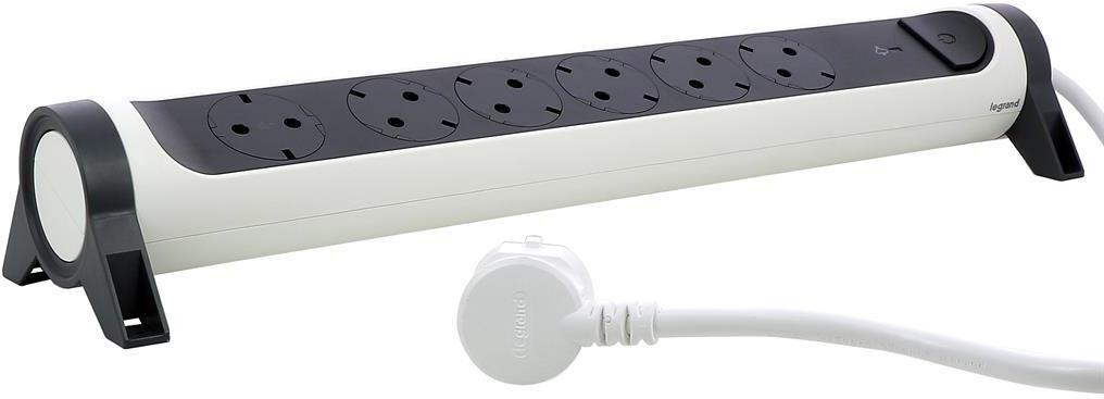 Разклонител БЯЛ 6x2P+E с кабел 1.5 метра с гръмозащита Premium NEW Legrand