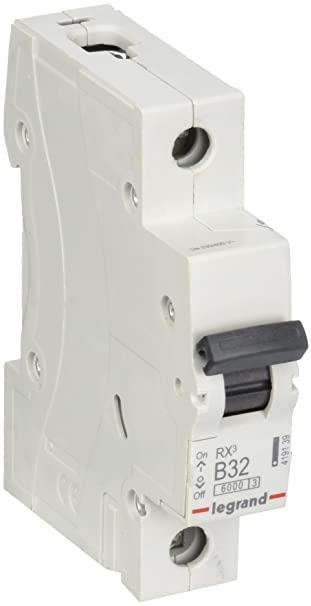 Автоматичен прекъсвач RX3 1P 32A крива В 6kA Legrand