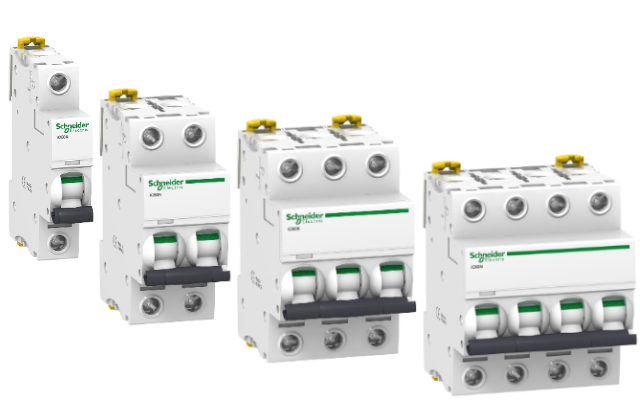 Автоматични прекъсвачи iC60N крива D SE