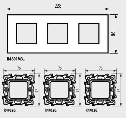 Рамка 2+2+2 мод. цвят Черен гланц (Black) Classia Bticino /блистер/