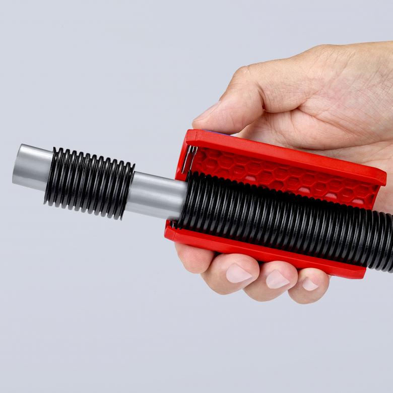 Инструмент за рязане на гофрирана тръба TwistCut, Ø13-32мм, синьо-червена ръкохватка 100мм, Knipex