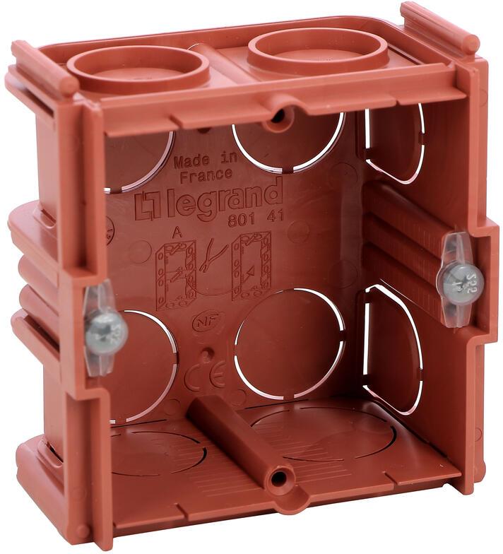 Конзолна кутия за тухлени стени 2 мод. с винтове квадратна дълб.40мм Batibox Legrand