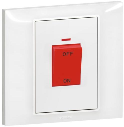 Бойлерен ключ 45А с индикация цвят Бял Belanko S Legrand