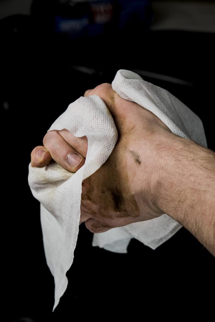 Мокри кърпи UltraGrime PRO Multiuse 100бр. с размер 38х25см в пакет