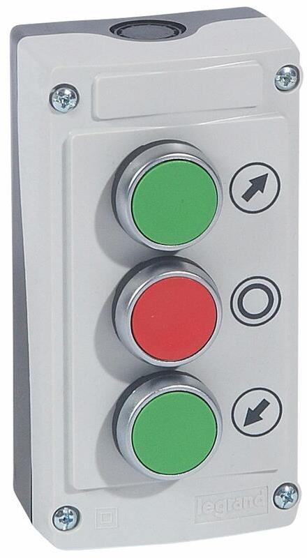 Три-бутонна кнопка пуск/стоп 2NO и 1NC 10А IP66 открит монтаж Legrand