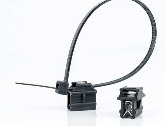 Основа за кабелна връзка 4.8мм, към профил 0.7...3мм, свръзка отгоре, UV KC3, WKK /до изчерпване/