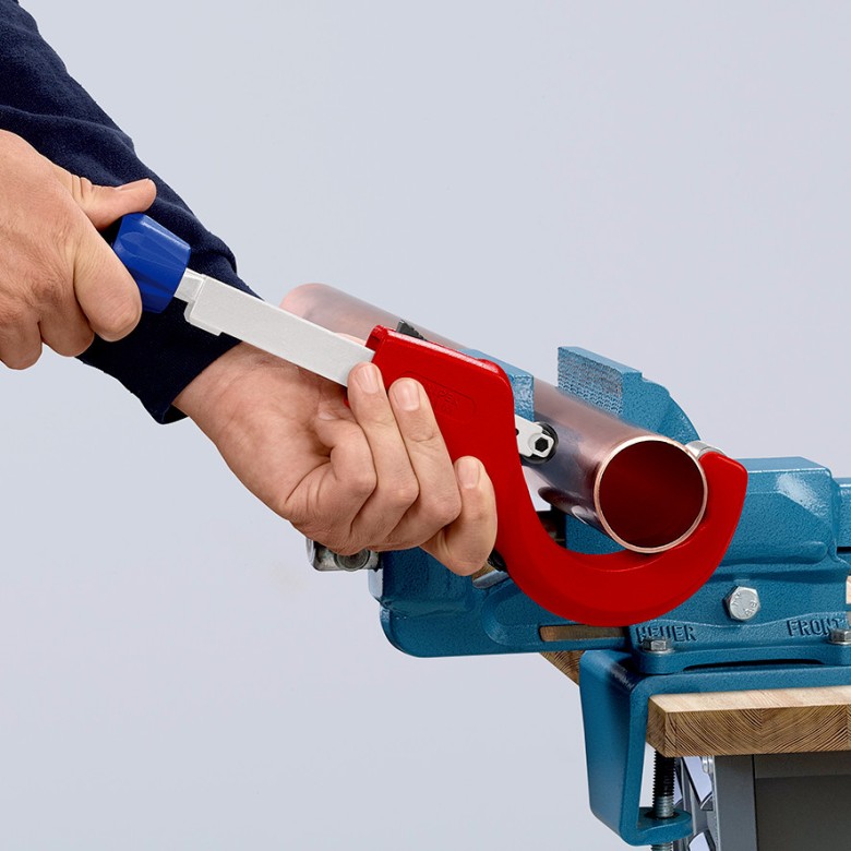 Инструмент за рязане на тръби TubiX, магнезиев, Ø6-76мм, червена ръкохватка 260мм, Knipex