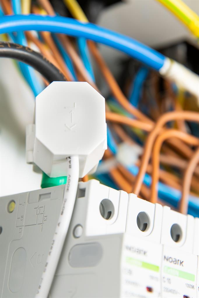 Микромодул Smart монофазен мерител 2х до 120A Shelly EM - 262207S