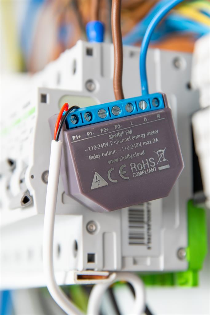 Микромодул Smart монофазен мерител 2х до 120A Shelly EM - 262207S