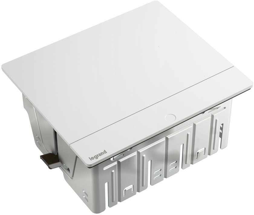 Мебелна кутия 4 мод. с вкл. монтажен кит цвят БЯЛ Incara Pop-Up Legrand