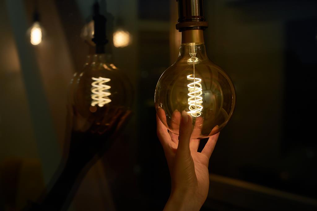 Лампа LED 4W 2700K E27 G125 260lm 340° димируема 17000h Shelly Vintage - 262108 /до изчерпване/