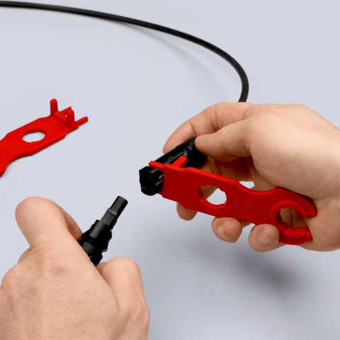 Ключ (2 бр.) за стягане на MC4 конектори, Knipex