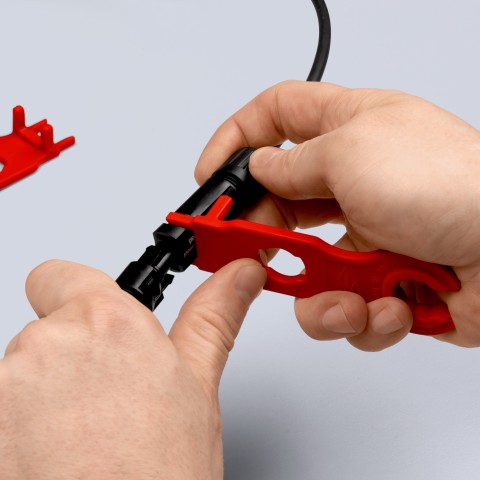 Ключ (2 бр.) за стягане на MC4 конектори, Knipex