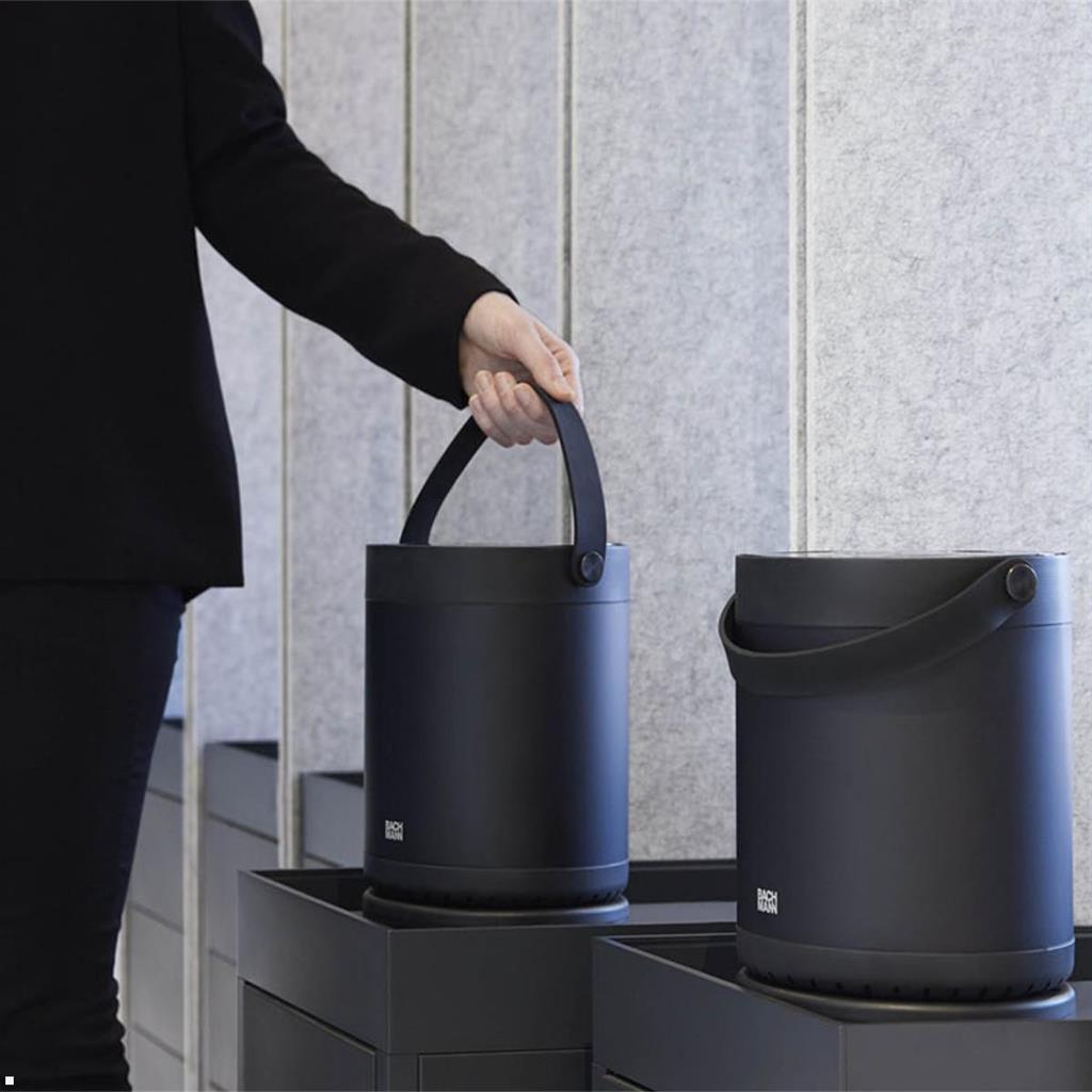 Докинг станция MOV:E, цвят Черен, Bachmann