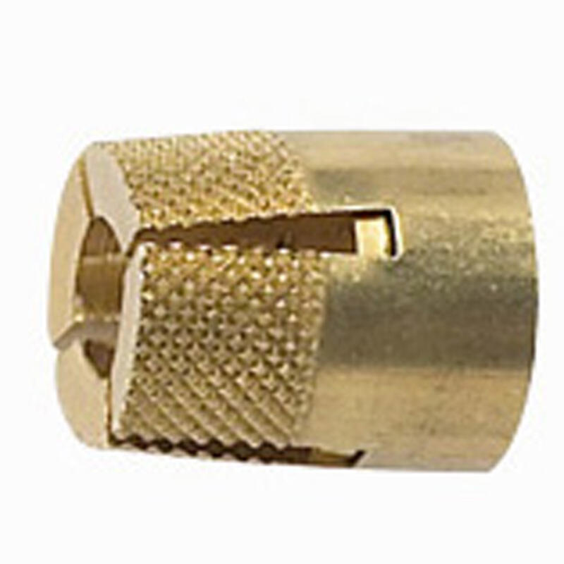 Фиксираща гайка M8 за табла Marina Legrand