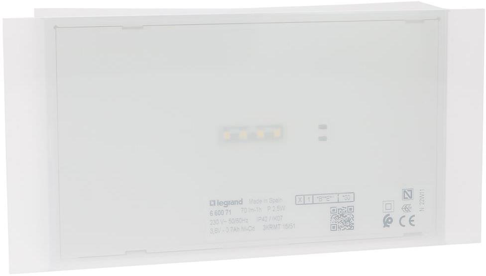 Авариен осветител X-light 180 100lm 1h IP42 Legrand