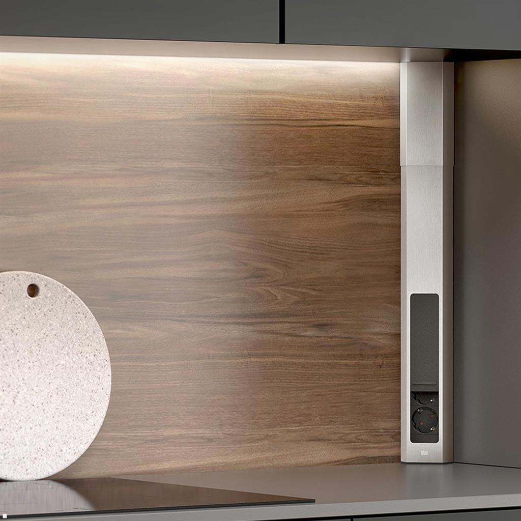 Модул CASIA 2 с 4x Шуко с щора, цвят ИНОКС, с възможност за ъглов монтаж, захранващ кабел 2м, Bachmann