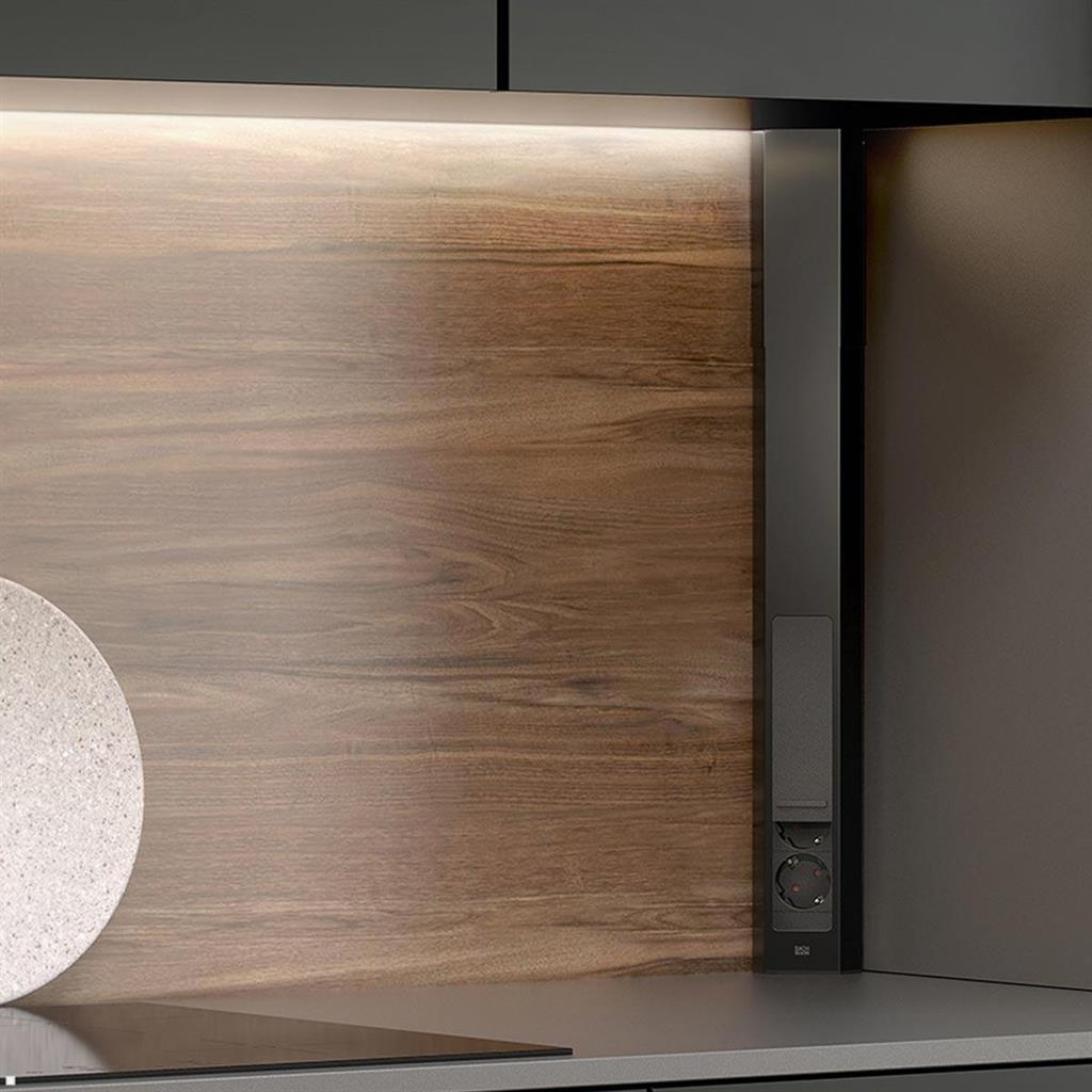 Модул CASIA 2 с 4x Шуко с щора, цвят ЧЕРЕН, с възможност за ъглов монтаж, захранващ кабел 2м, Bachmann