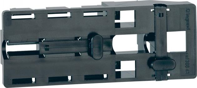 Изолирана стойка за канали LINAFIX Legrand