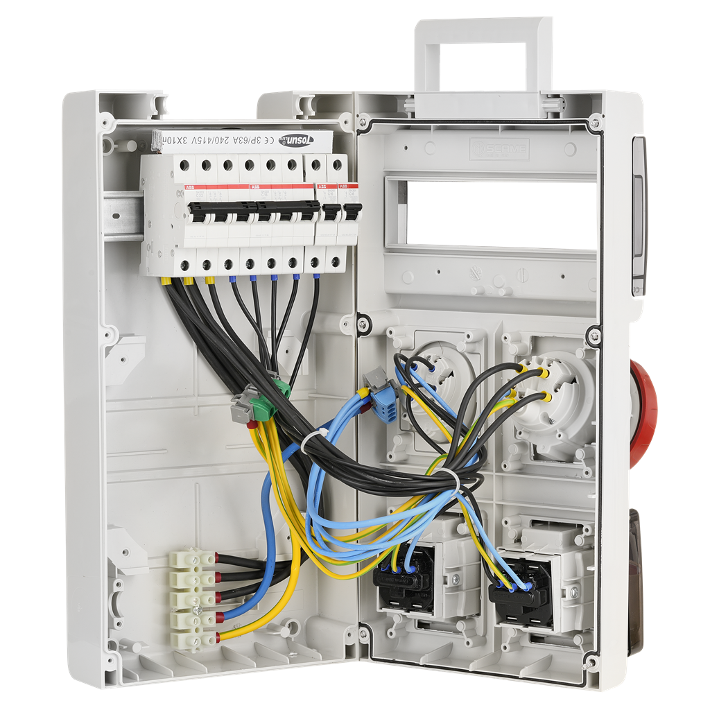 Табло 632.4500 тип B сглобено с индустриални контакти Scame и токови защити ABB